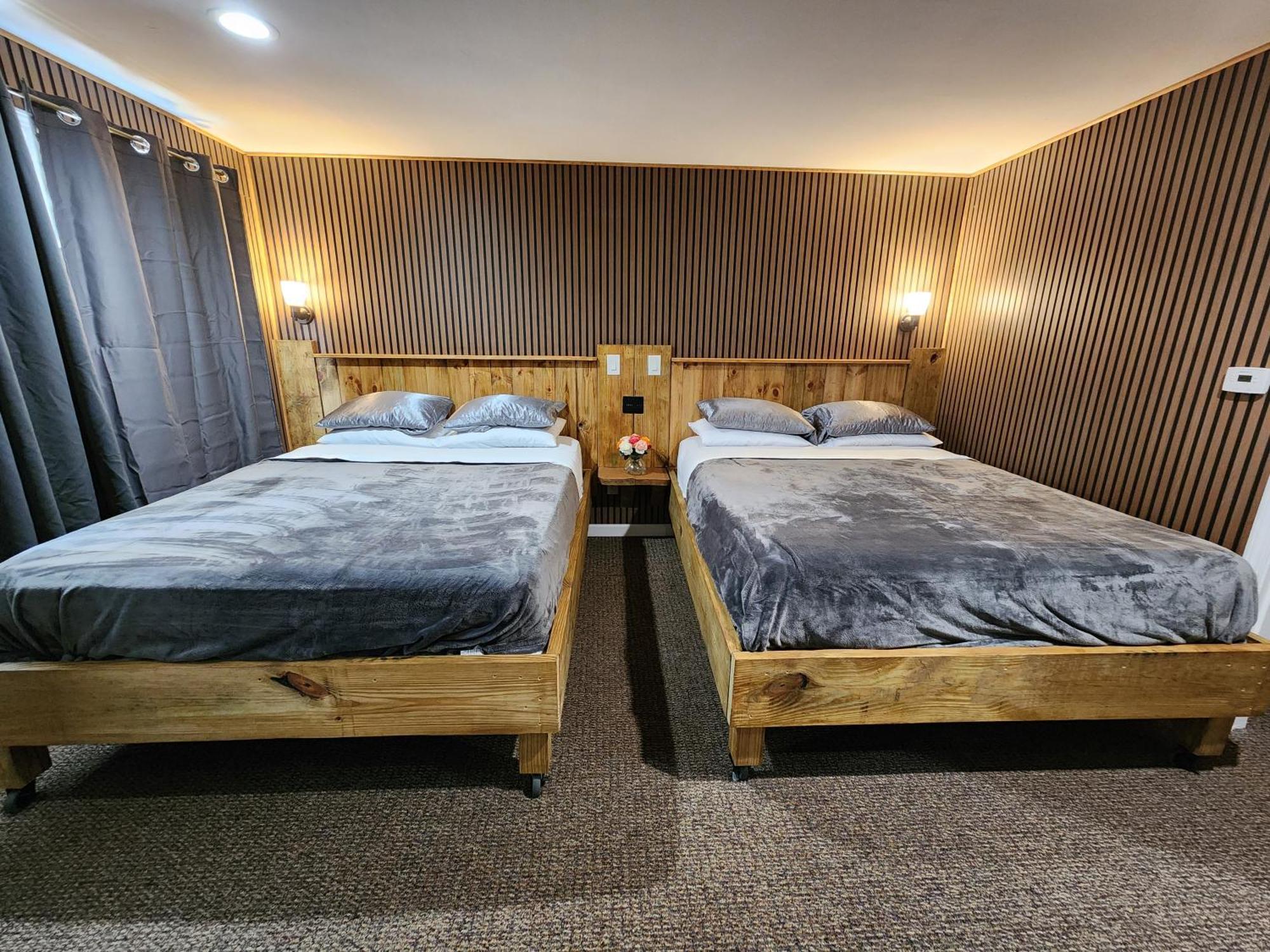 6 Smart Airport Hotels Near Gratwick Waterfront Park
