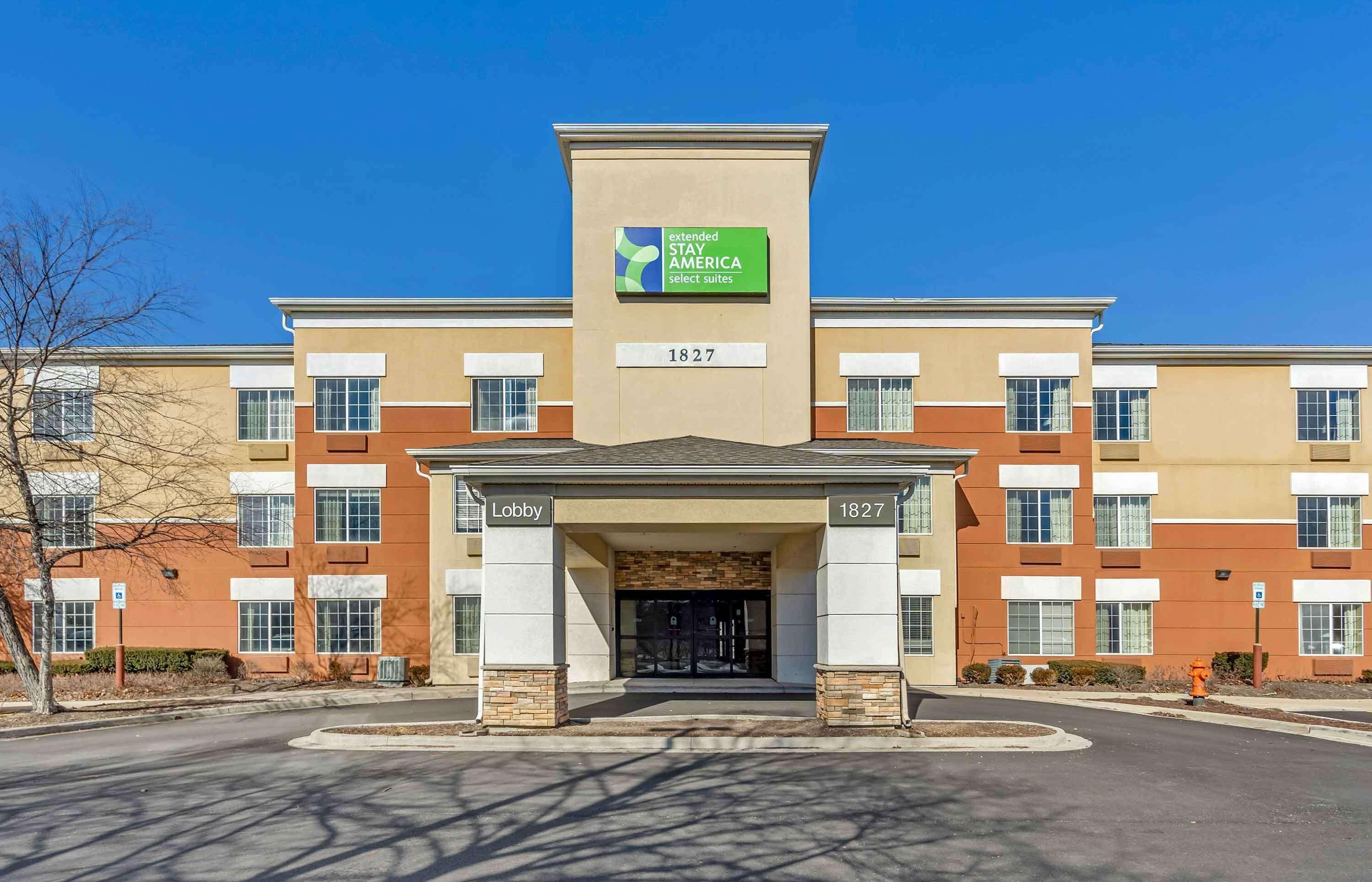 2 Smart Hotels Near Knoch Park Worth Booking