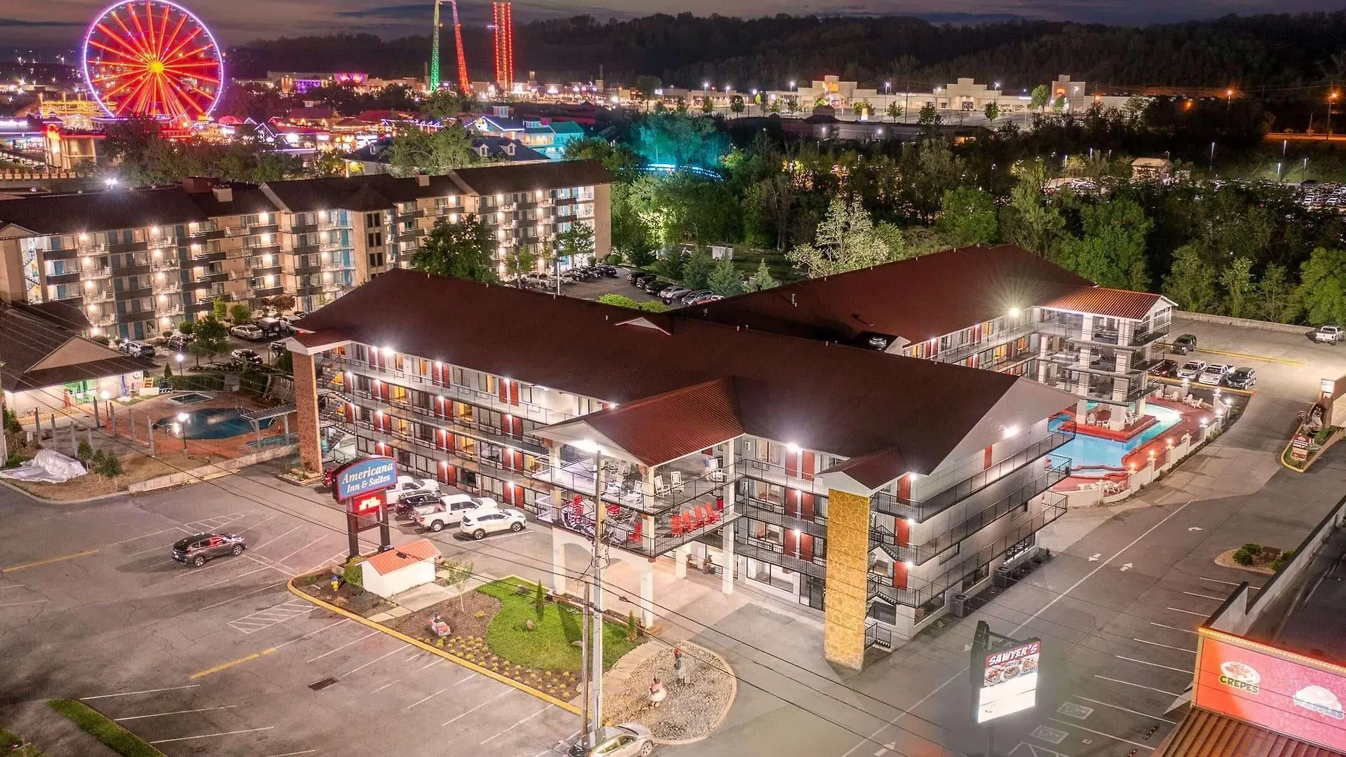 Staying Near Dollywood's Splash Country: 5 Budget Hotels Compared