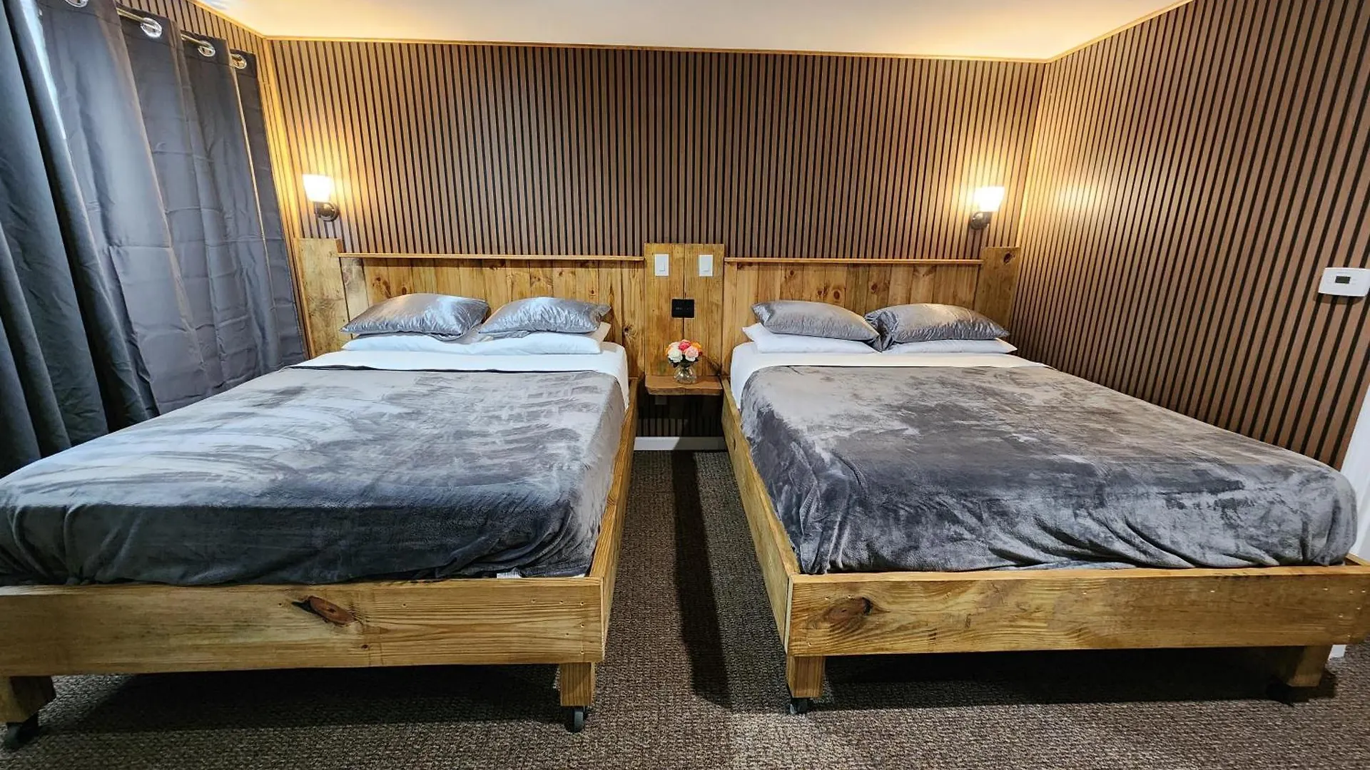6 Smart Airport Hotels Near Gratwick Waterfront Park