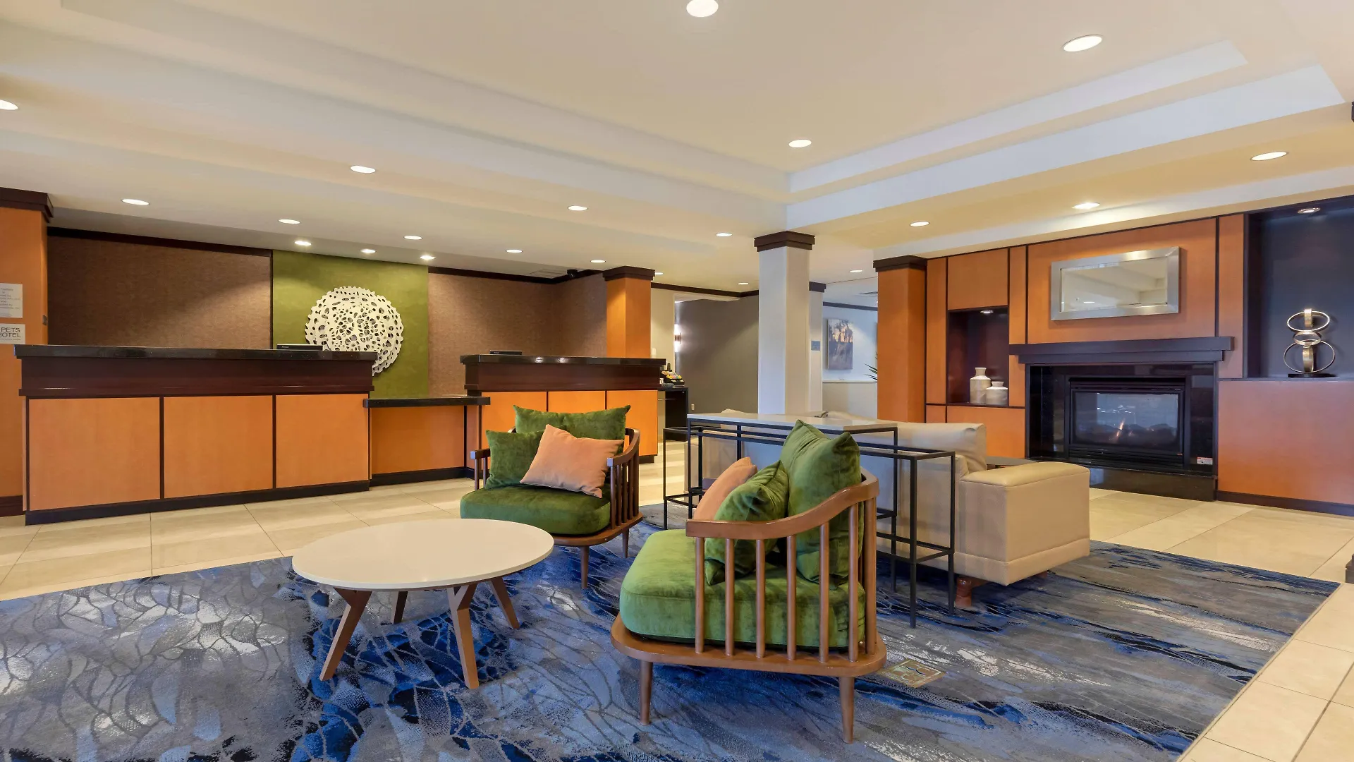 Staying In Illinois: 13 Exceptional Design Hotels Compared