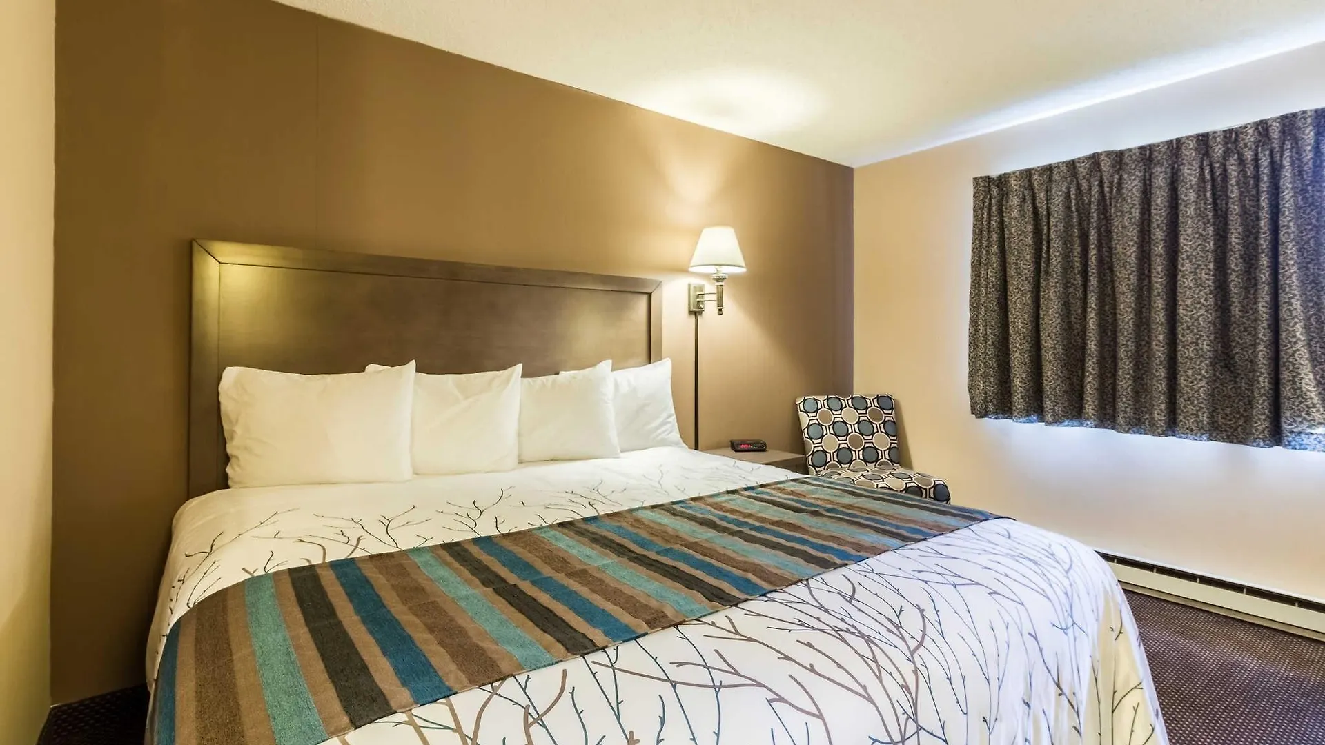 Where to Stay in Minnesota: 15 Best Leisure Hotels